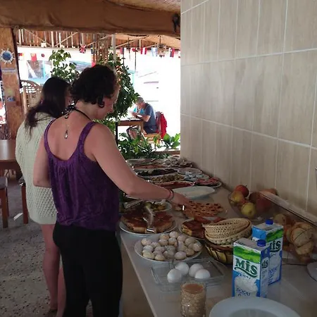Meltem Kas