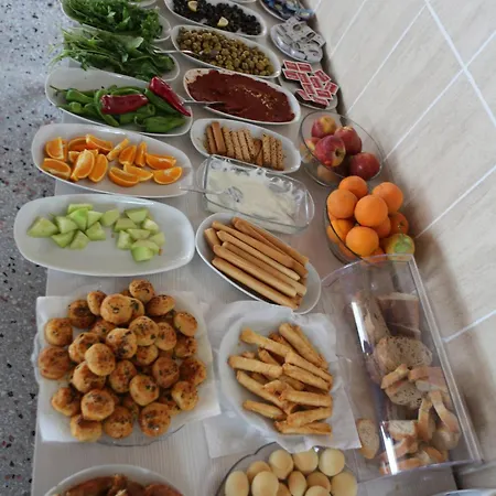 Meltem Bed & Breakfast Kas