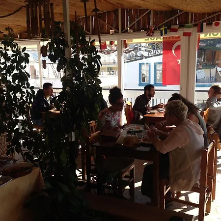 住宿加早餐酒店 Meltem