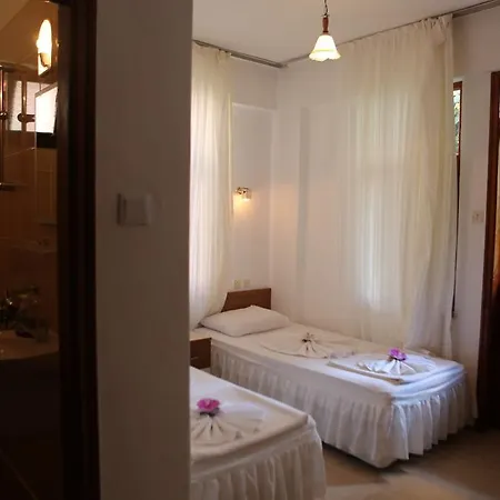 Meltem 住宿加早餐酒店 4*