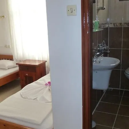 住宿加早餐酒店 Meltem 卡斯