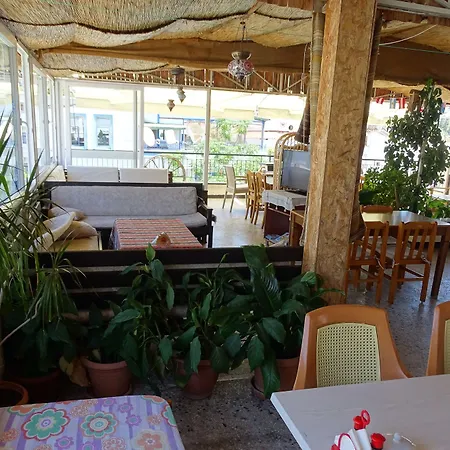 Meltem 住宿加早餐酒店 4*